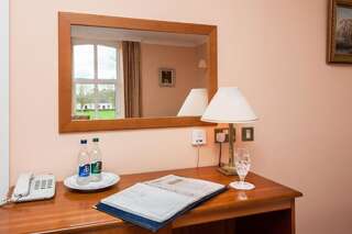 Отель Blarney Castle Hotel Бларни Двухместный номер с 2 отдельными кроватями-2